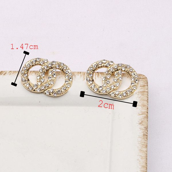 19Style Mixed Earring Simple Sier Ear Stud Famous Women Geometry Cross Round Crystal Rhie Pearl Earrings Bride Wedding Party Jewerlry Christmas Gifts